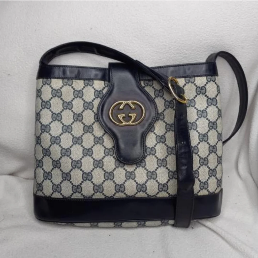 Authentic Vintage Gucci GG Monogram Supreme Britt Blondie Bucket Shoulder Bag - Picture 2 of 11